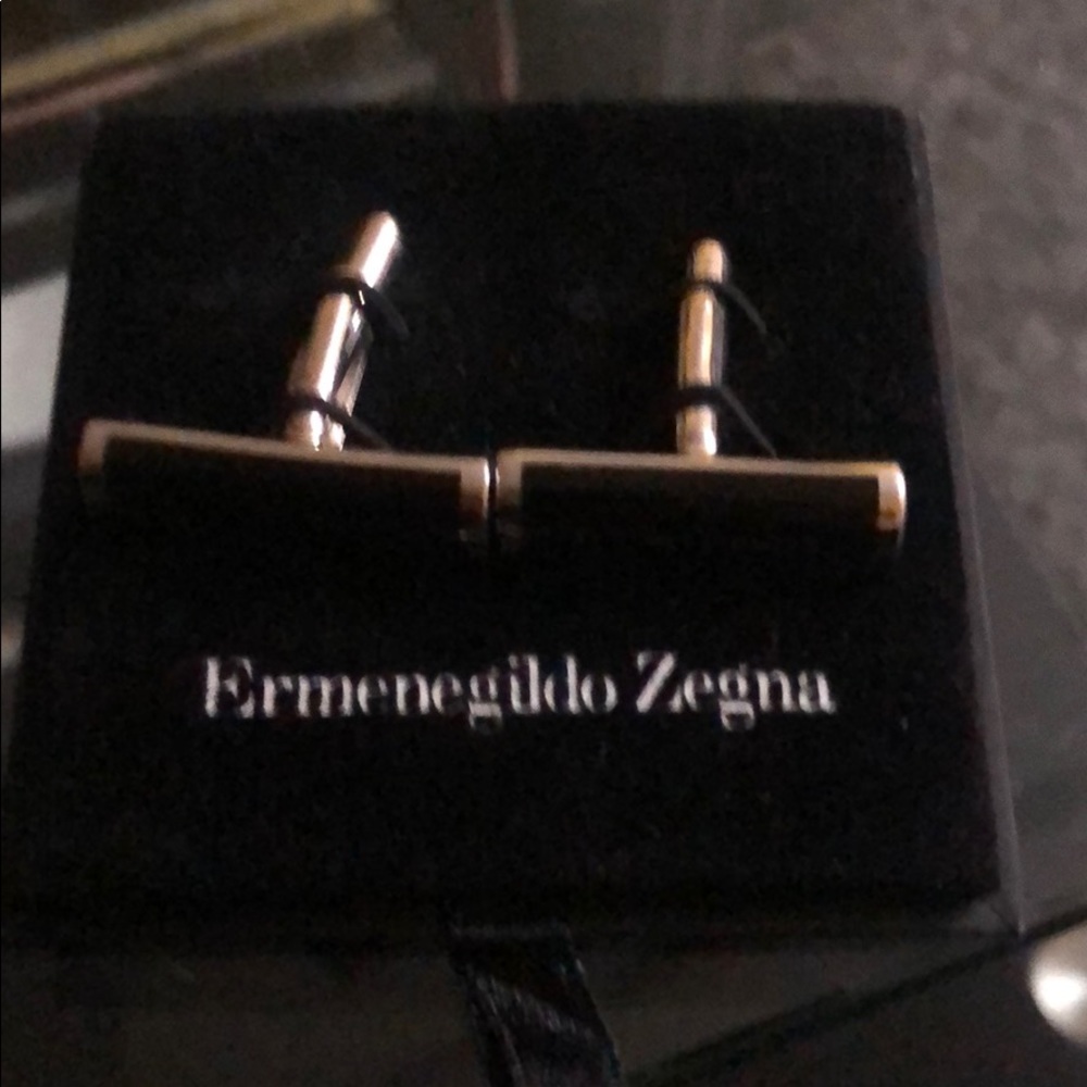 cufflinks